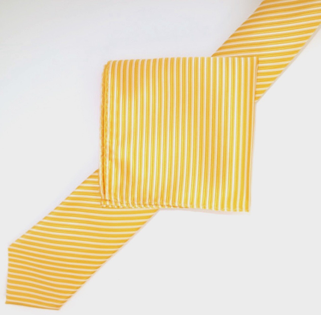 Gold/White Luxury Diagonal Striped Weave Neck Tie