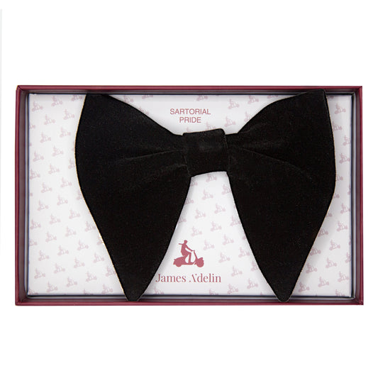 Black Luxury Velvet Butterfly Bow Tie in Black