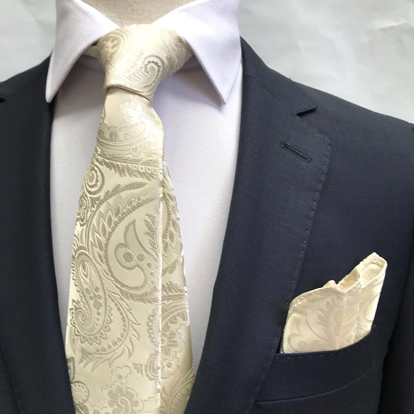 Ivory Luxury Paisley Weave Pocket Square