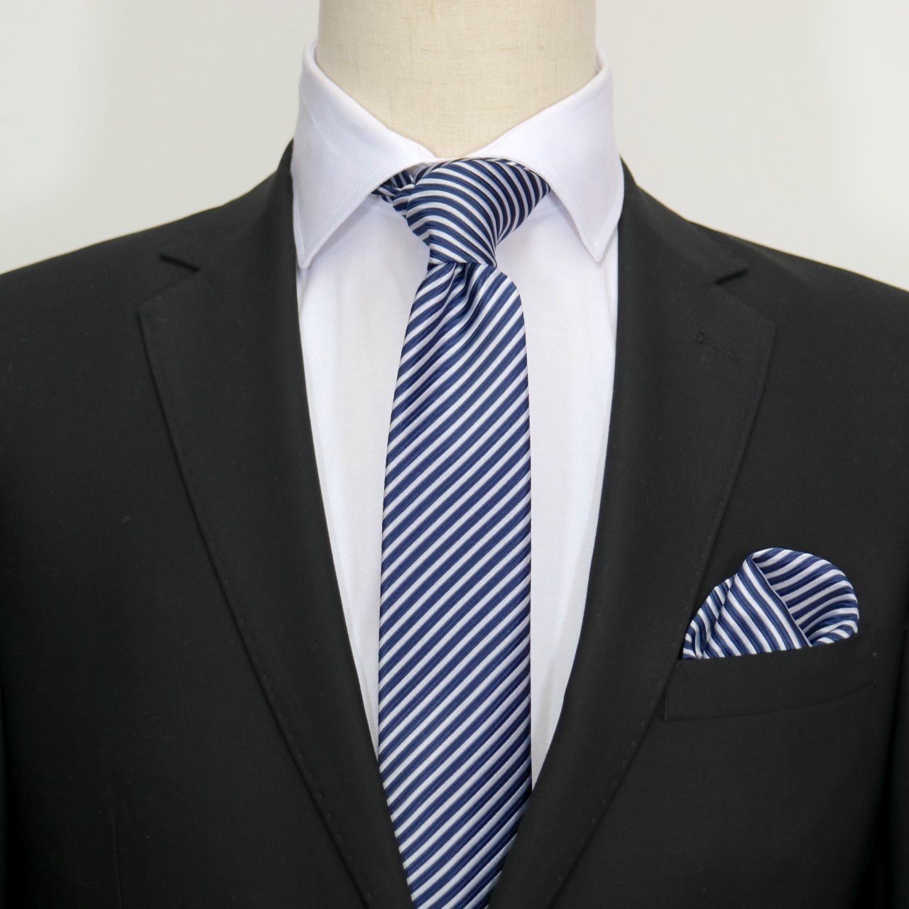 Navy/White Luxury Diagonal Striped Weave Neck Tie